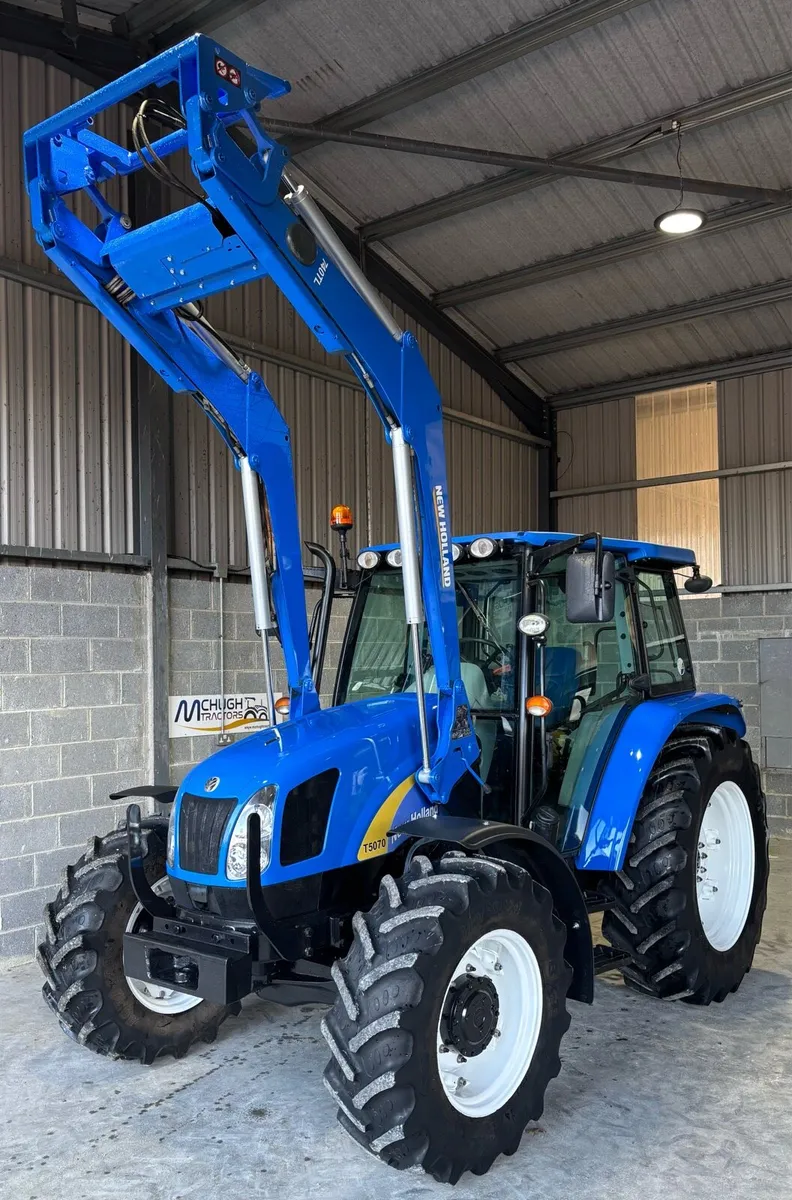 2011 NEW HOLLAND T5070 c/w LOADER - Image 2