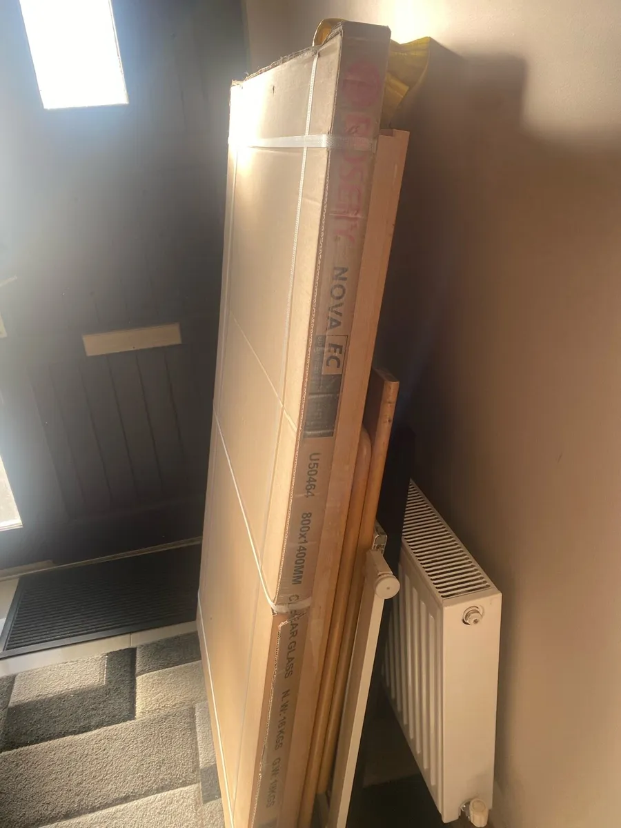 Rosary nova bath screen 800     X 1400 mm - Image 1