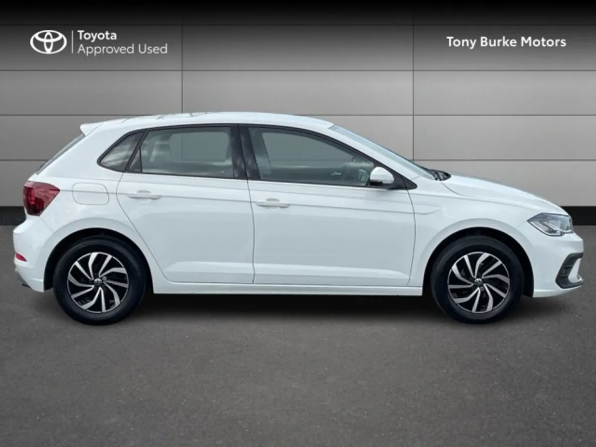 Volkswagen Polo Automatic - 1.0i Petrol - Life Edi - Image 3