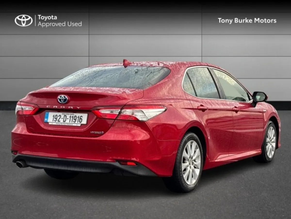Toyota Camry - 2.5 Hybrid - SOL Edition - Ivory Le - Image 2