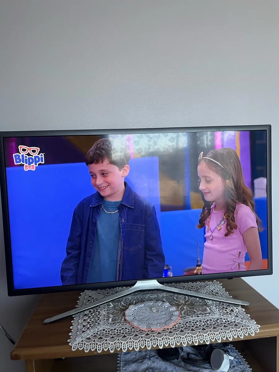 Samsung 32 inche Led Smart Tv - Image 3