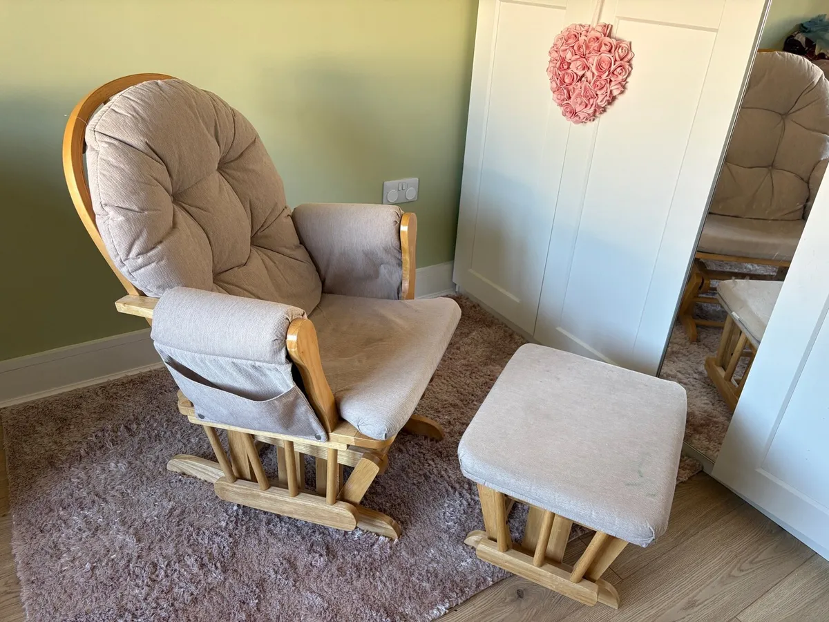 Babylo Rocking Chair & Footstool - Image 2