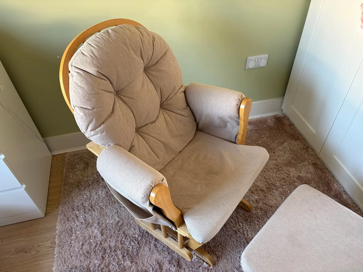 Babylo Rocking Chair & Footstool - Image 3