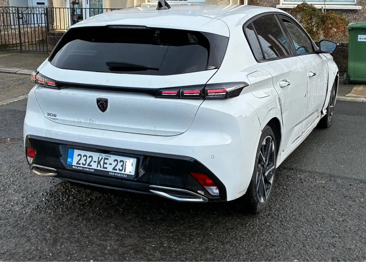 232 Automatic Peugeot 308 1.5diesel Van - Image 2