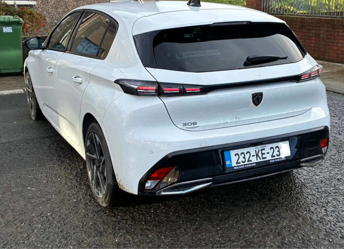 232 Automatic Peugeot 308 1.5diesel Van - Image 1