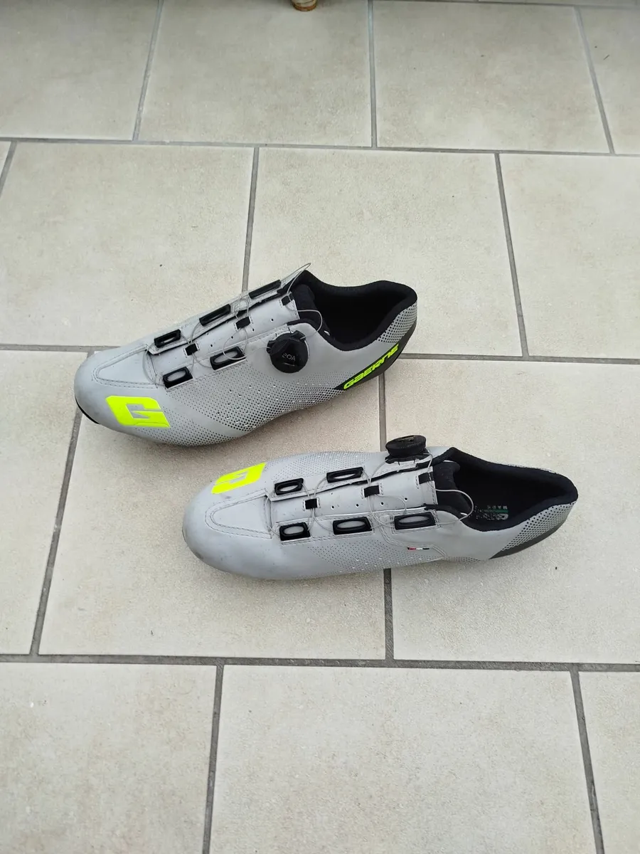 Cycling Shoes - Image 2