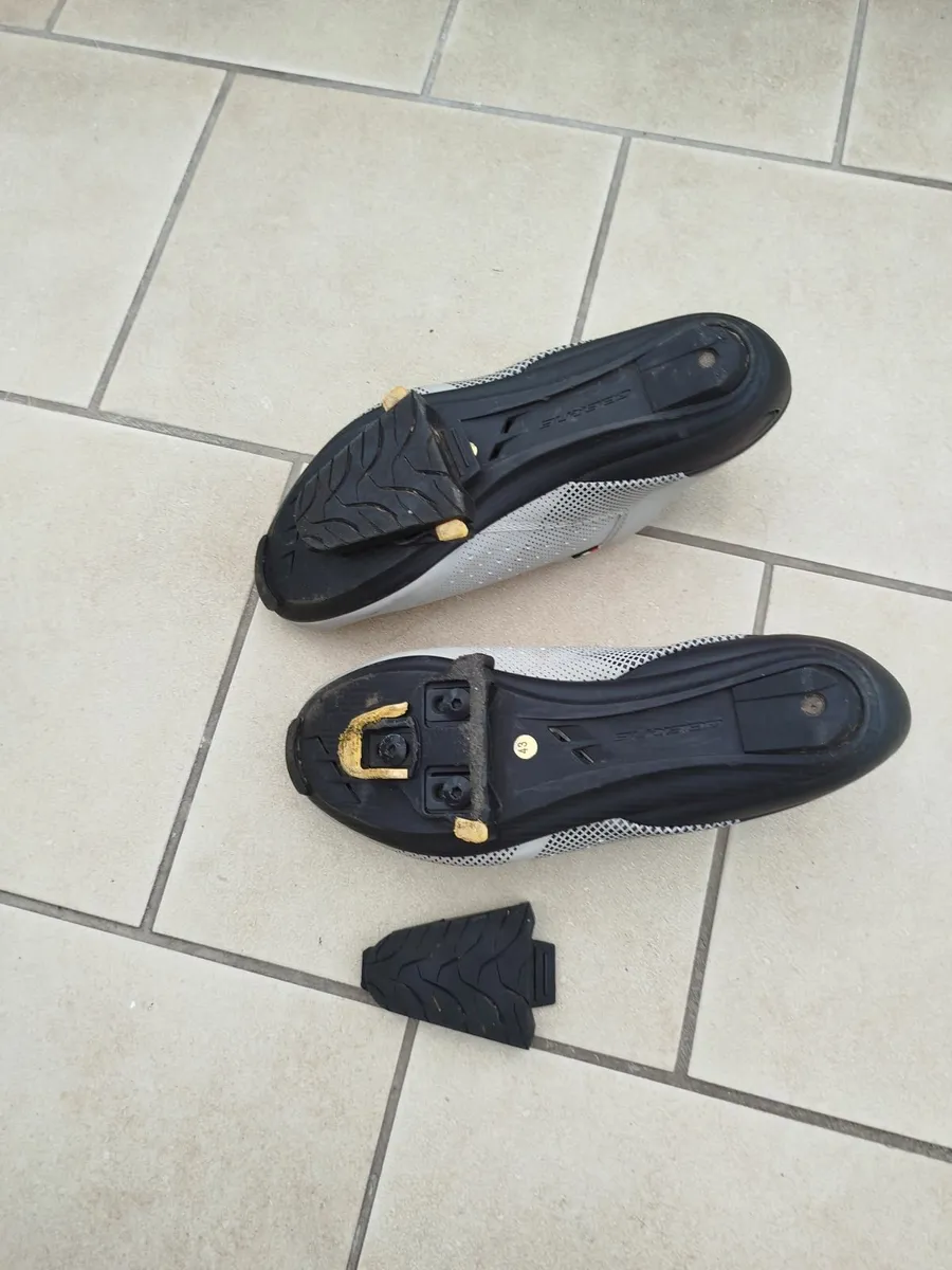 Cycling Shoes - Image 3