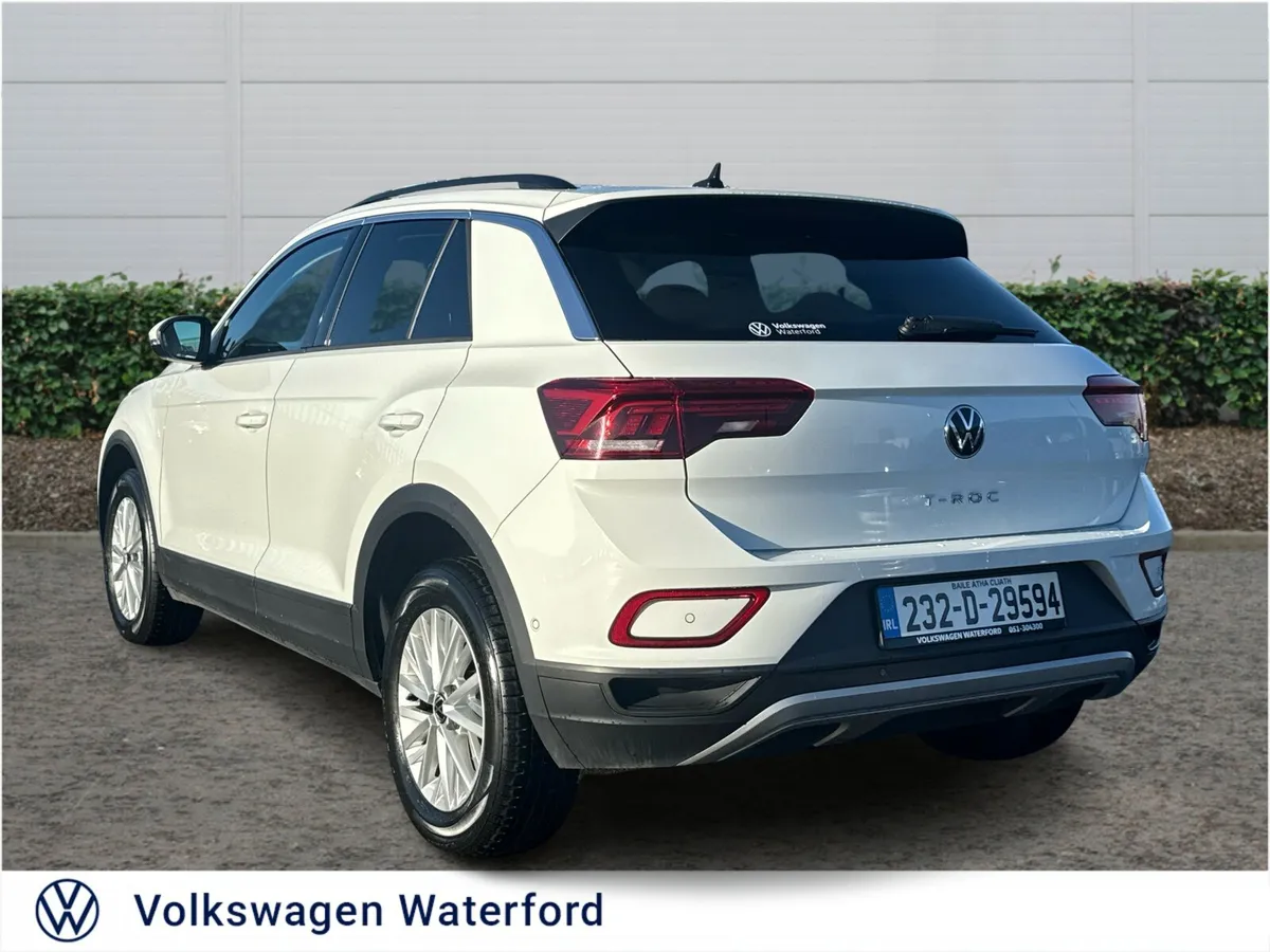 Volkswagen T-Roc Life 2.0Tdi 116HP - Image 4