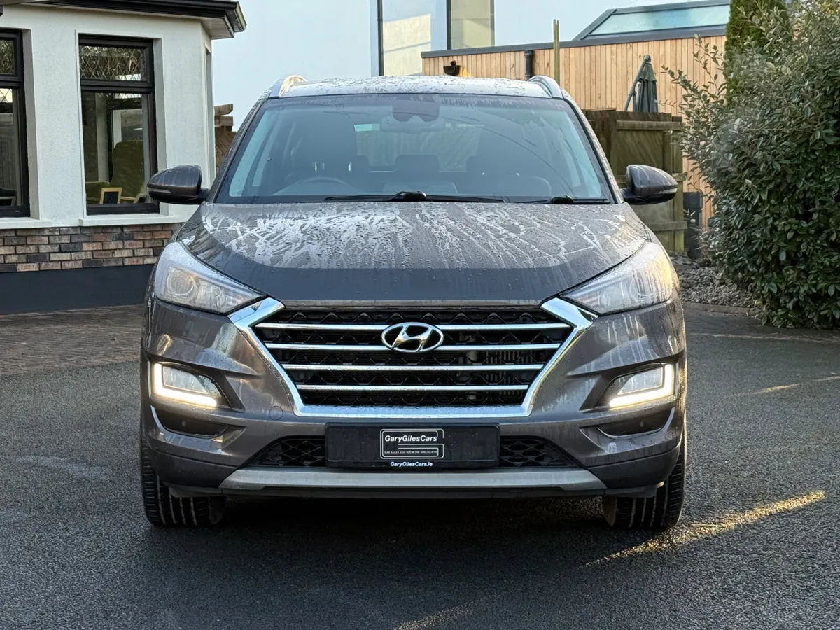 Stunning 191 Hyundai Tucson Executive! - Image 2