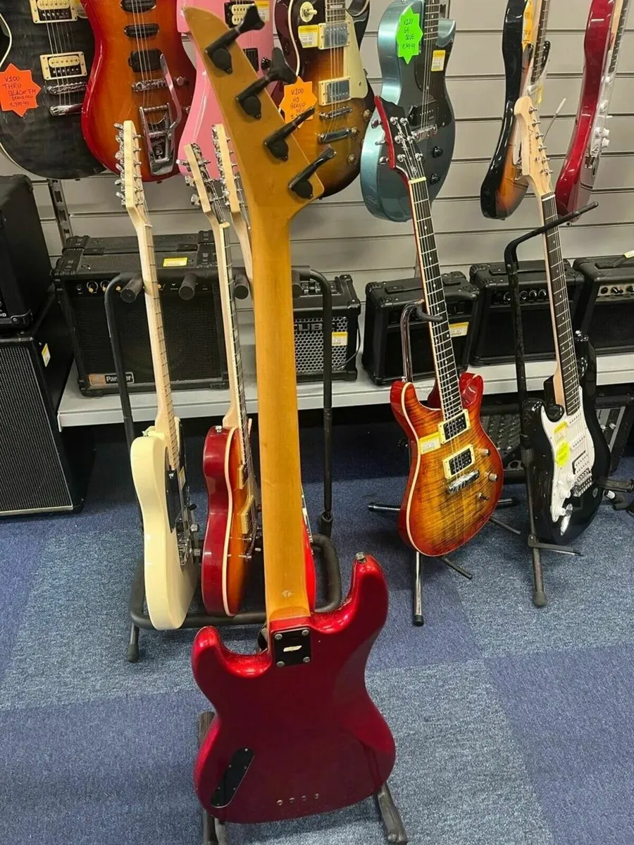 80s CG Winner Bass - Image 3