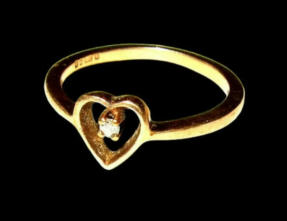 Vintage 9ct Hallmarked Diamond Suspension Ring - Image 4