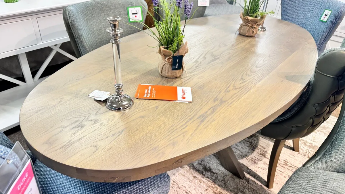 Oak Oval Dining Table Ex Display Model - Image 3