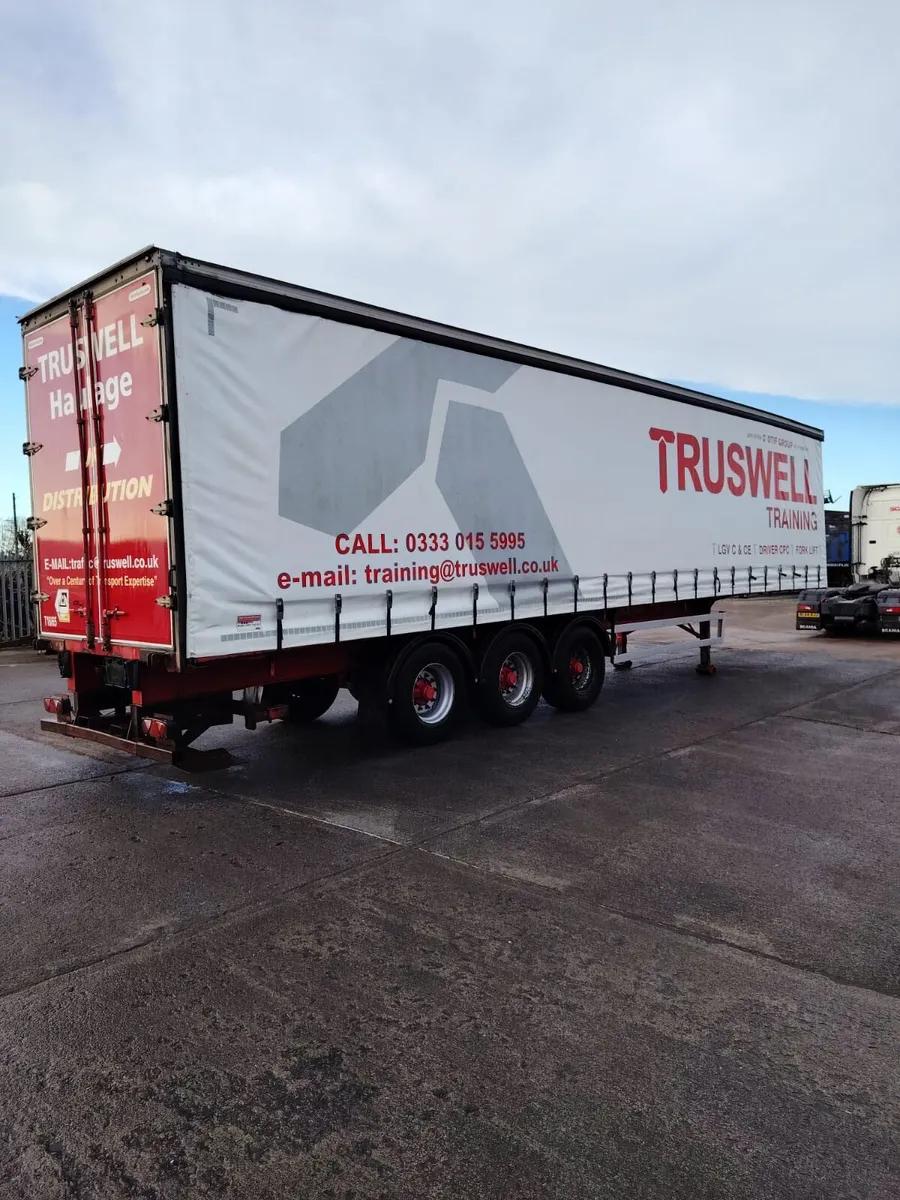 2014 Curtainsider Moffet Mounty Brackets 4.3 high - Image 1