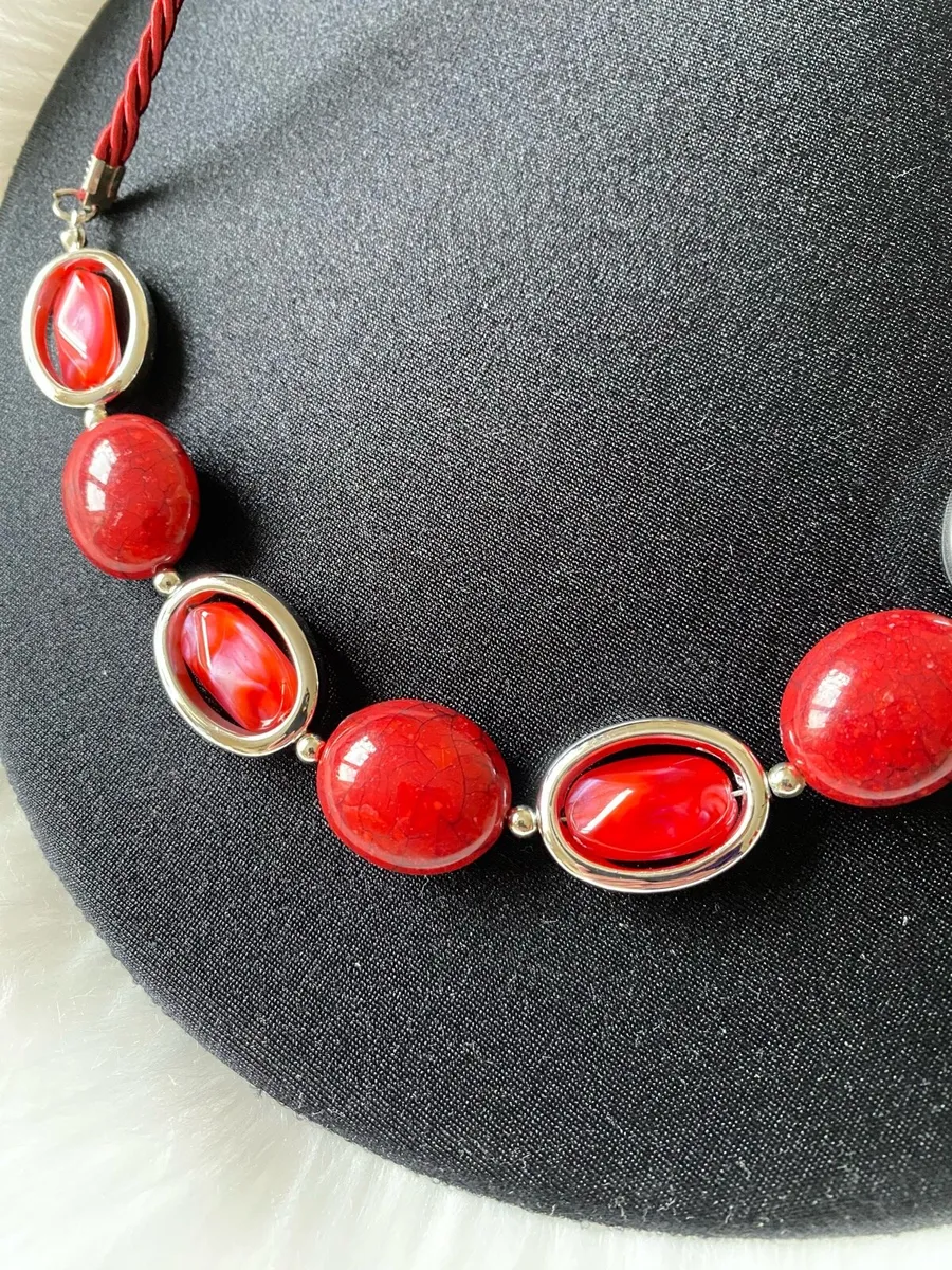 Brand New Red Jewellery Earrings & Necklace Set - Image 4