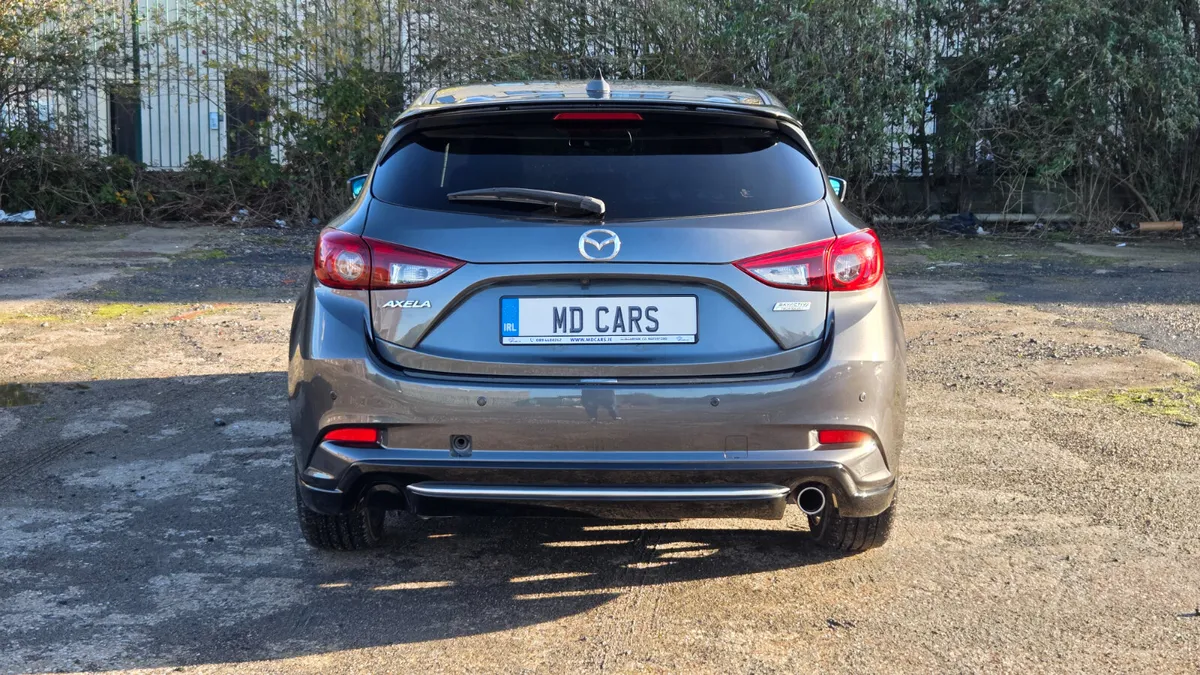 Madza Axela - Image 4