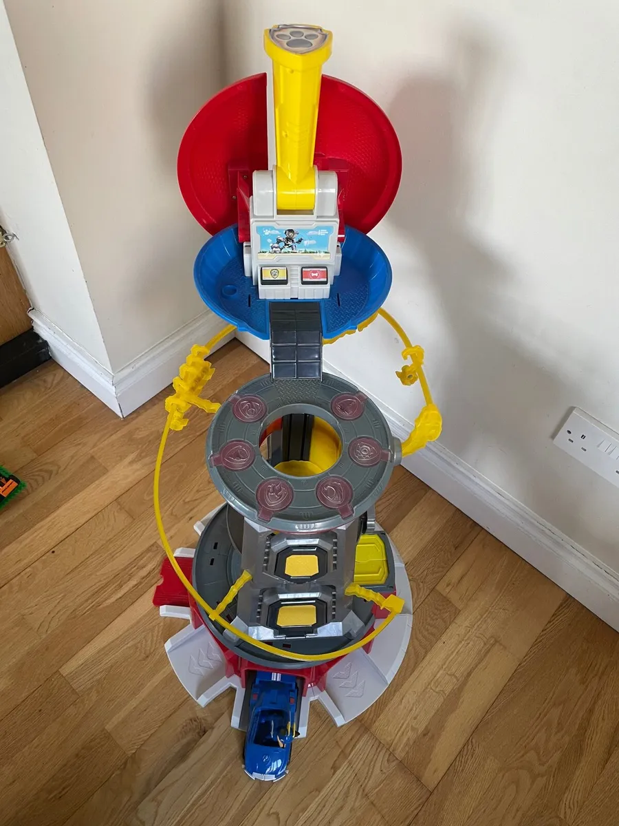 Paw patrol Mighty Lookout Tower - Image 3