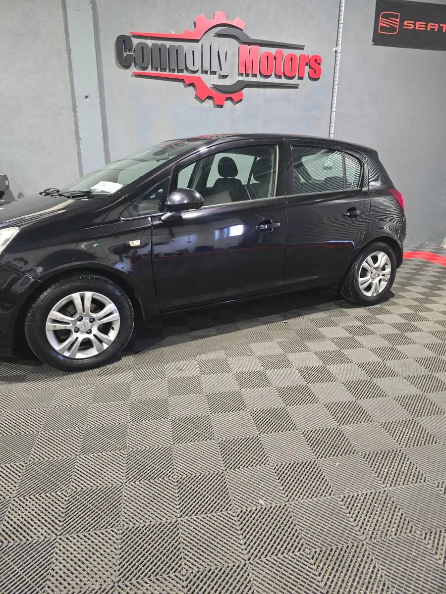 Opel Corsa 2010 Automatic - Image 4