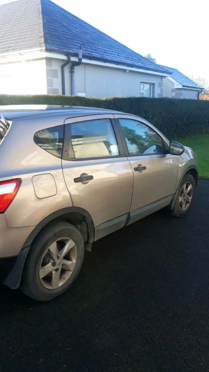Nissan Qashqai - Image 1