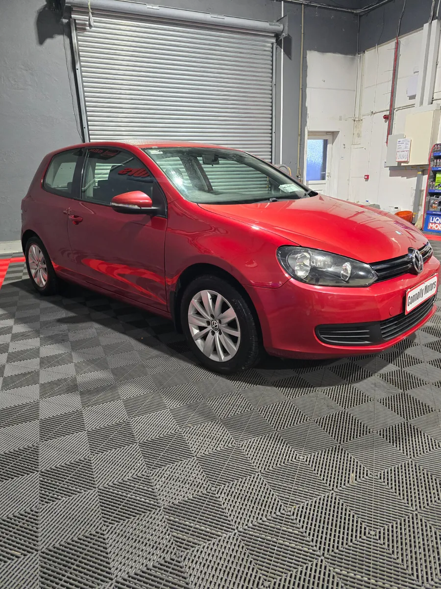 Volkswagen Golf 2010 - Image 3