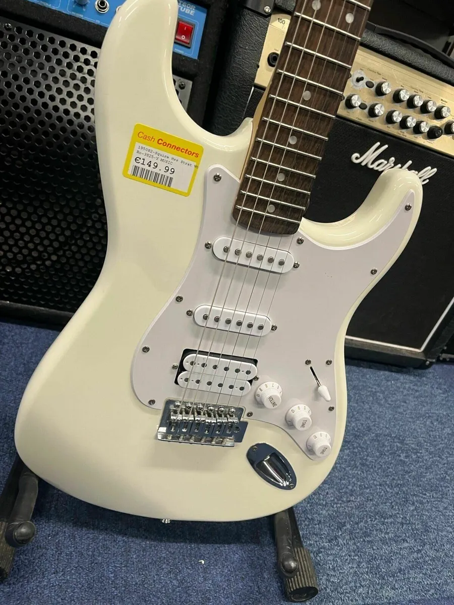 Squire HSS Stratocaster - Image 2