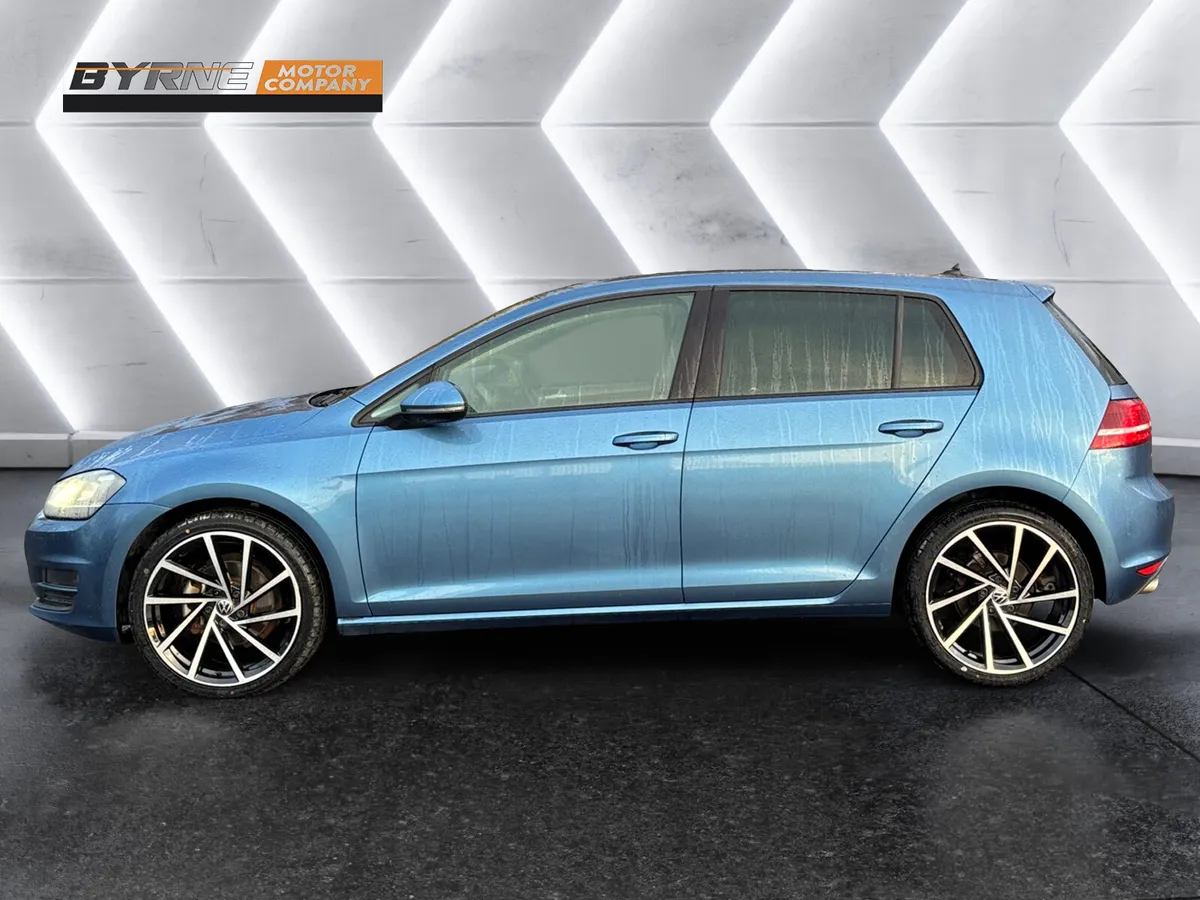 VOLKSWAGEN GOLF 1.2 TSI AUTO 2017 - Image 2