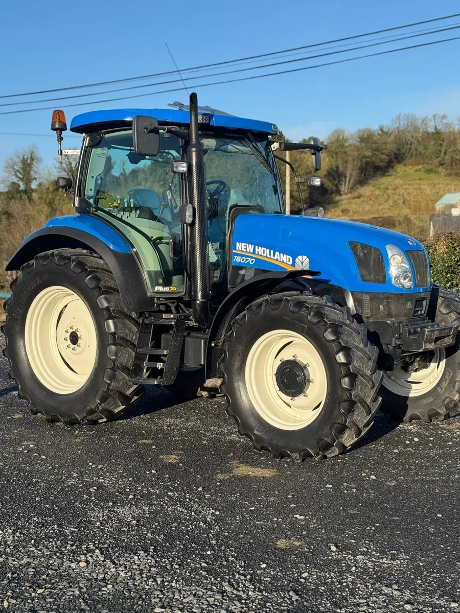 New Holland t6070 - Image 1