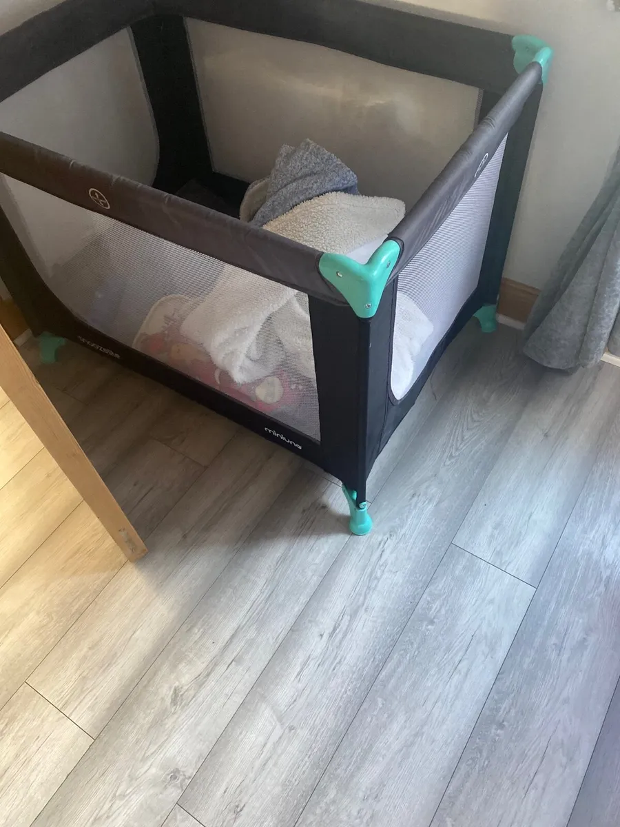 Crib,bouncer and pack and play playpen - Image 3