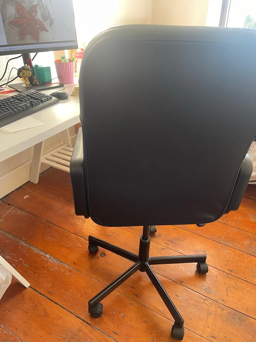 Office chair - Image 2