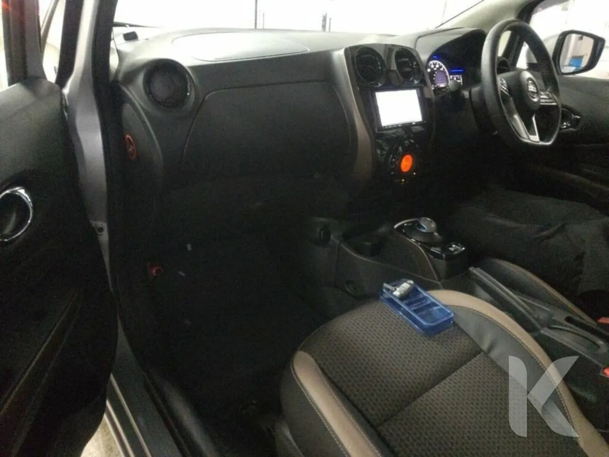 Nissan Note HYBRID 1.2 - Image 3
