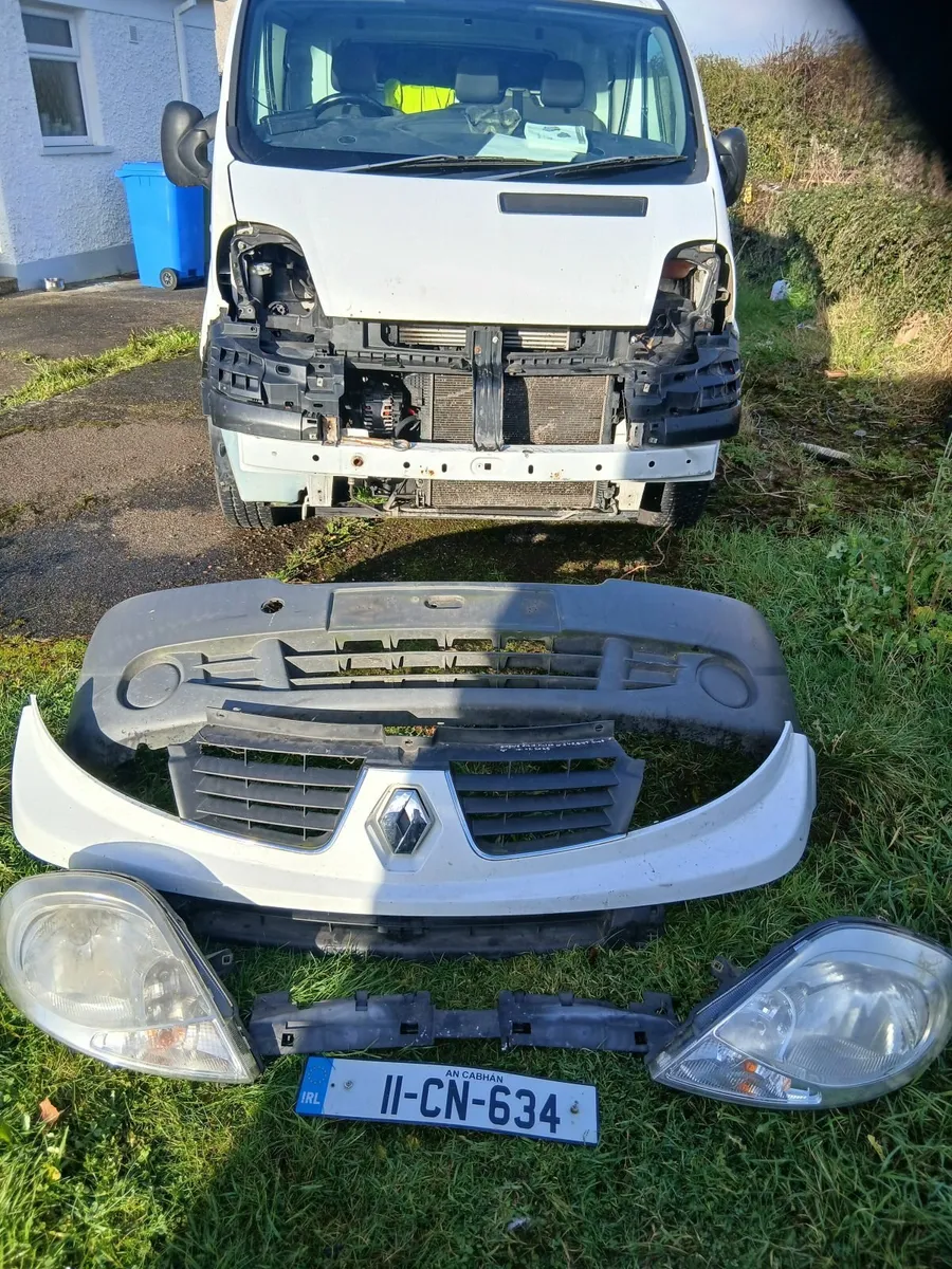 Renault Trafic 2011 Van - Image 2