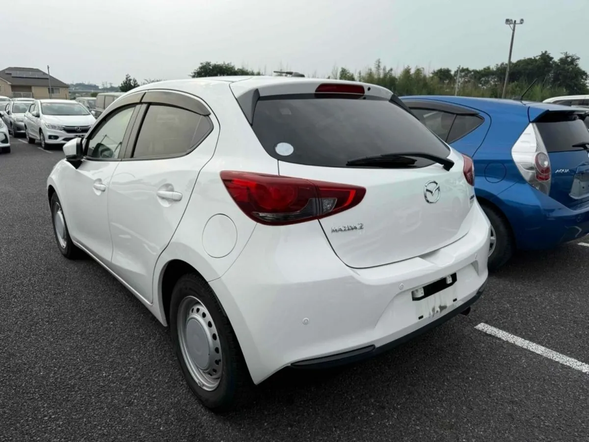 Mazda Mazda2 1.5 AUTOMATIC - BLIND SPORT MONITORIN - Image 2