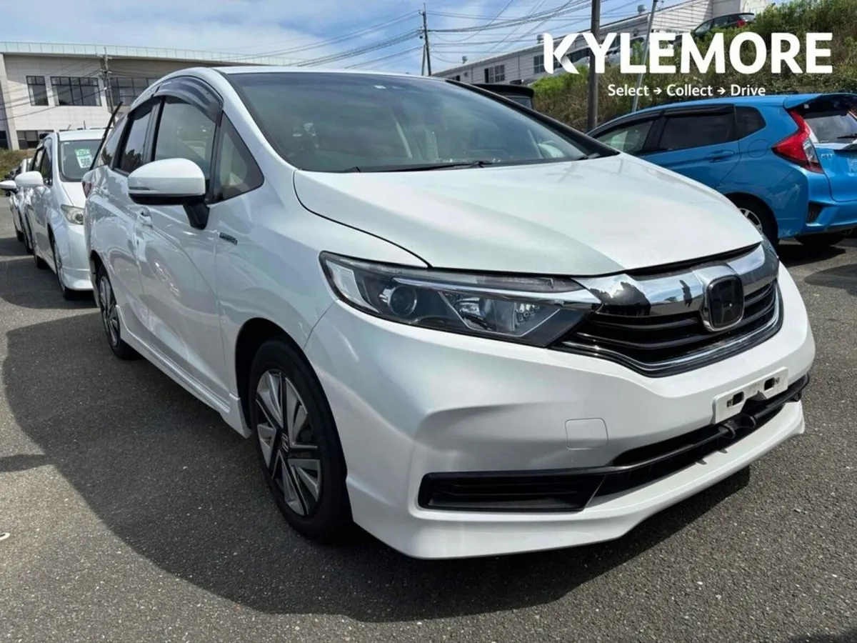 Honda Shuttle STANDARD 1.5 HYBRID AUTOMATIC - CRUI - Image 1
