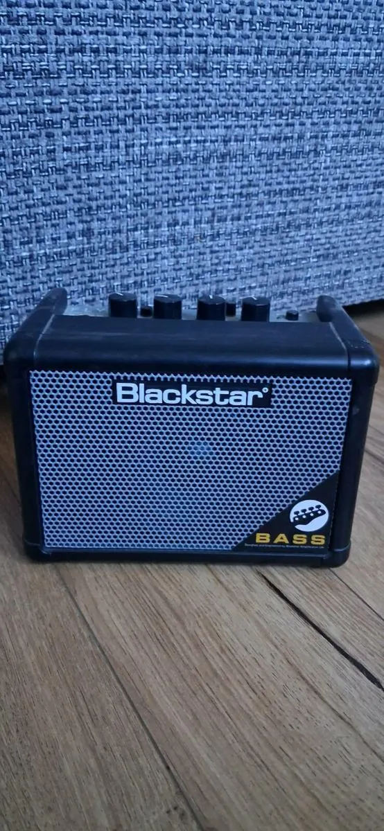 Guitar amp - Image 1