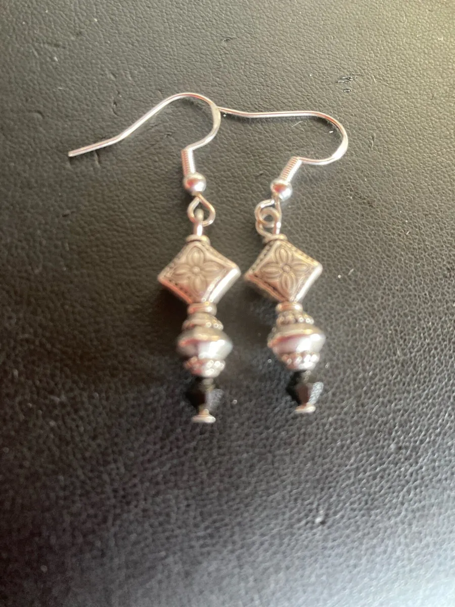 Sterling Silver drop earrings - Image 1
