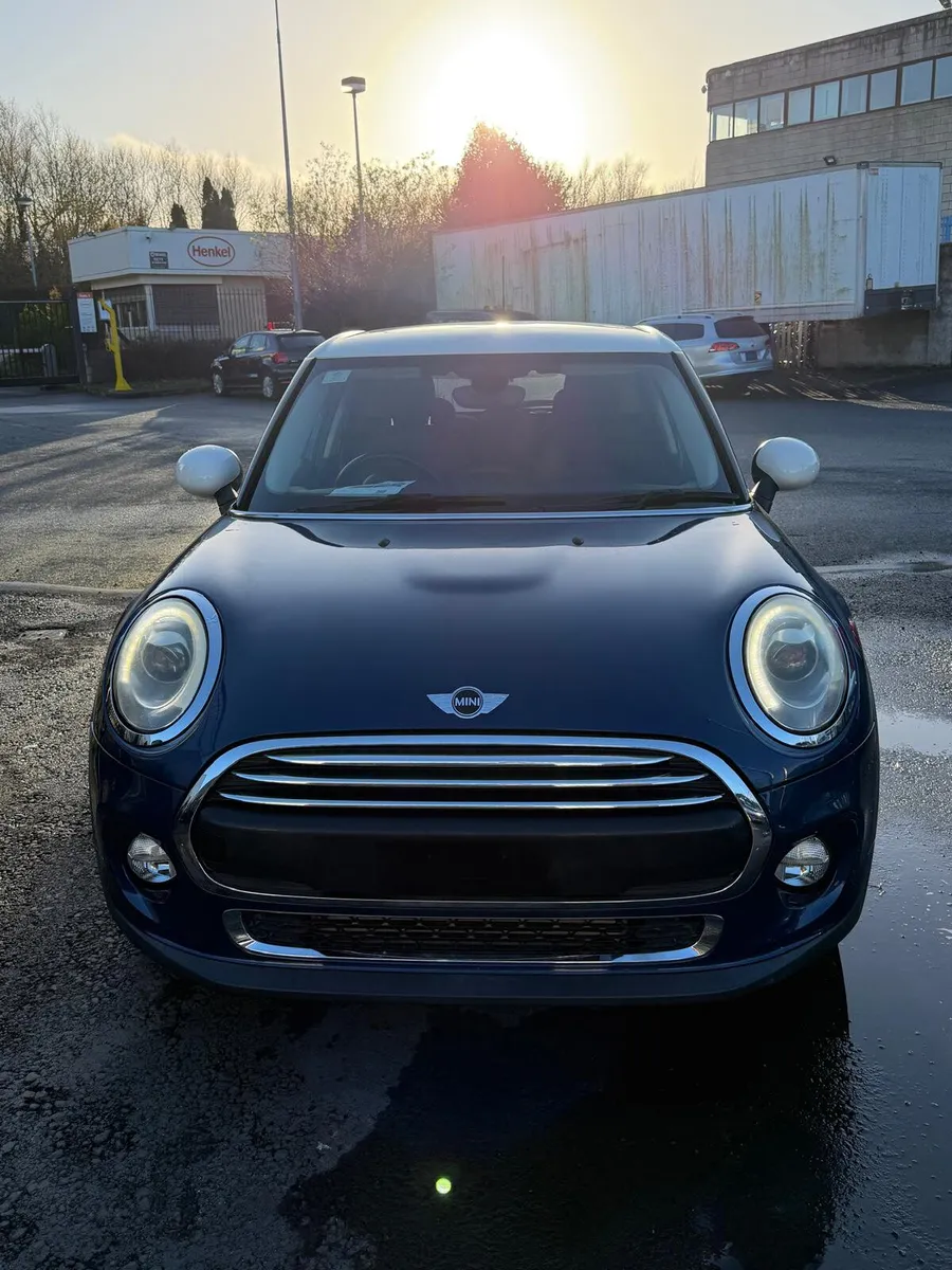 Mini Cooper 2017 - Image 4