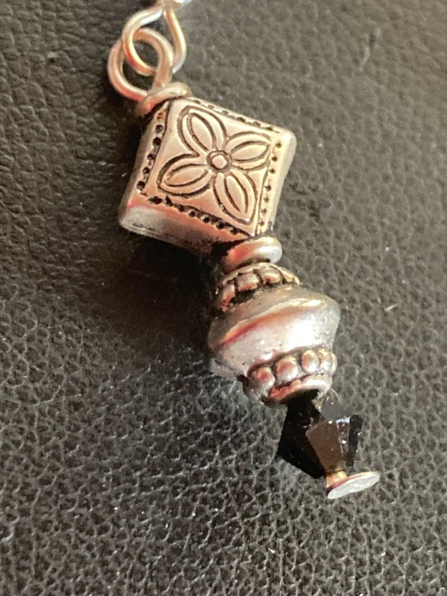 Sterling Silver drop earrings - Image 3