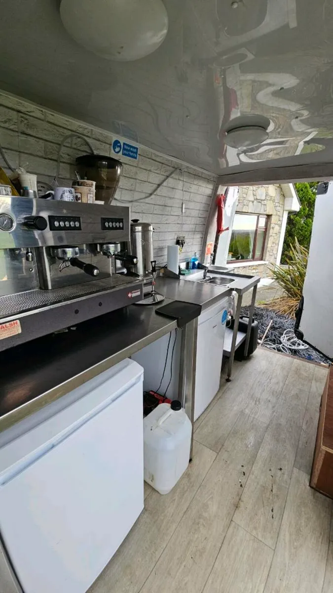 Coffee van - Image 4