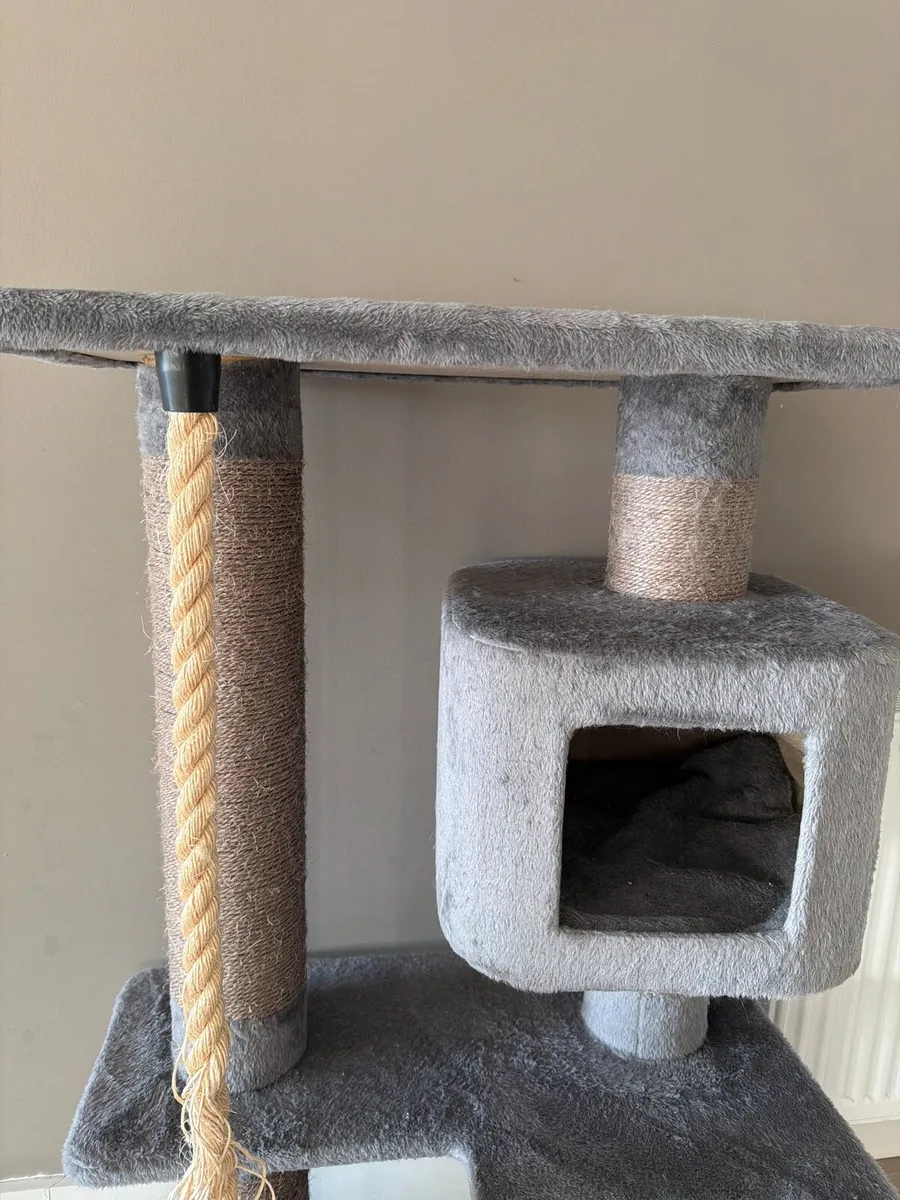 Cat tree - Image 3