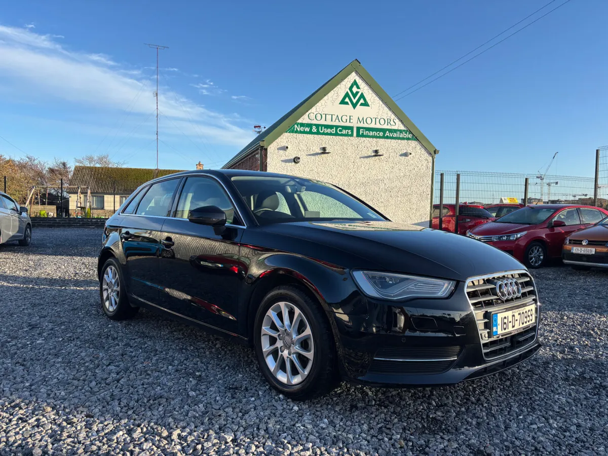 1.4 TFSI AUTO SPORTBACK*LOW MILEAGE* - Image 2