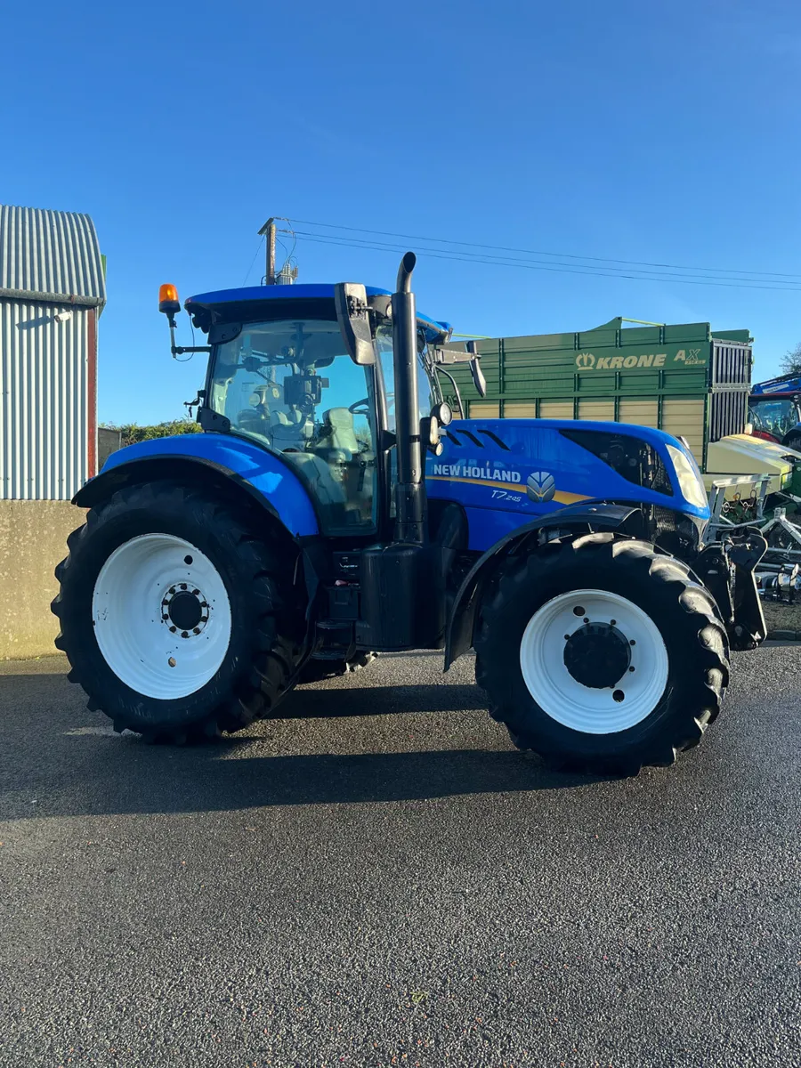 New Holland T7.245 - Image 2