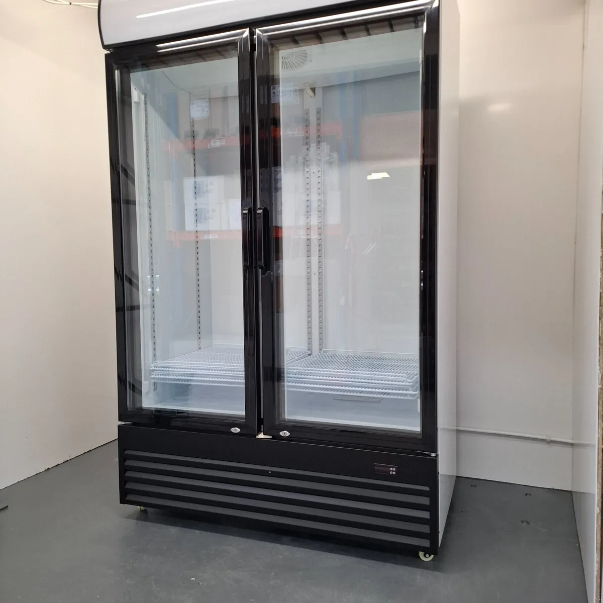 Commercial Double Door Display Refrigerator - Image 4