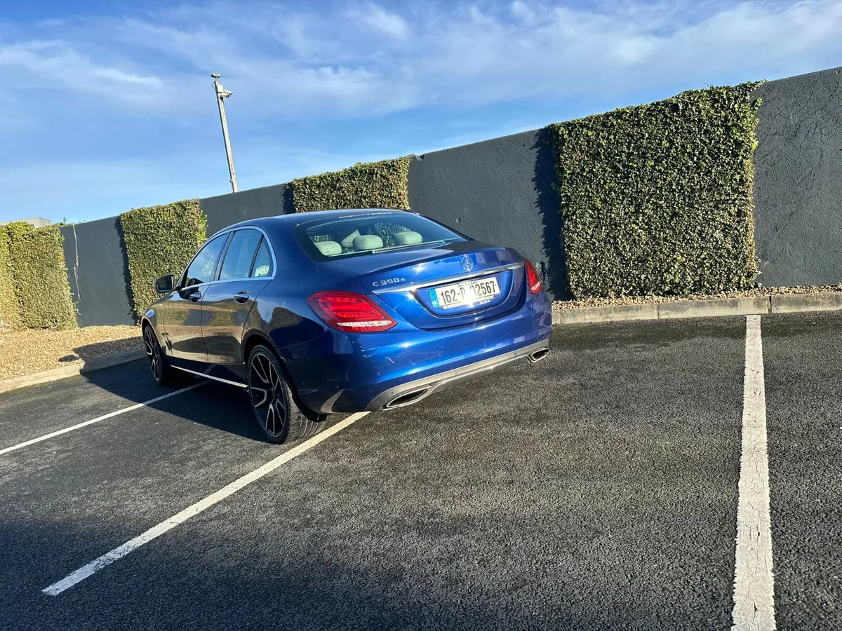 Mercedes C-Class 2016 - Image 3