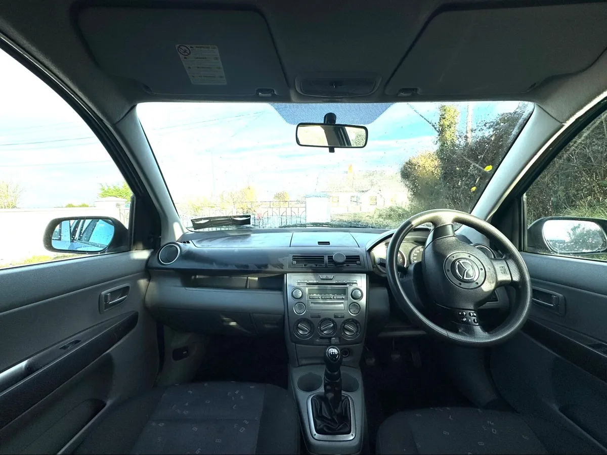 Mazda 2 2006 - Image 3