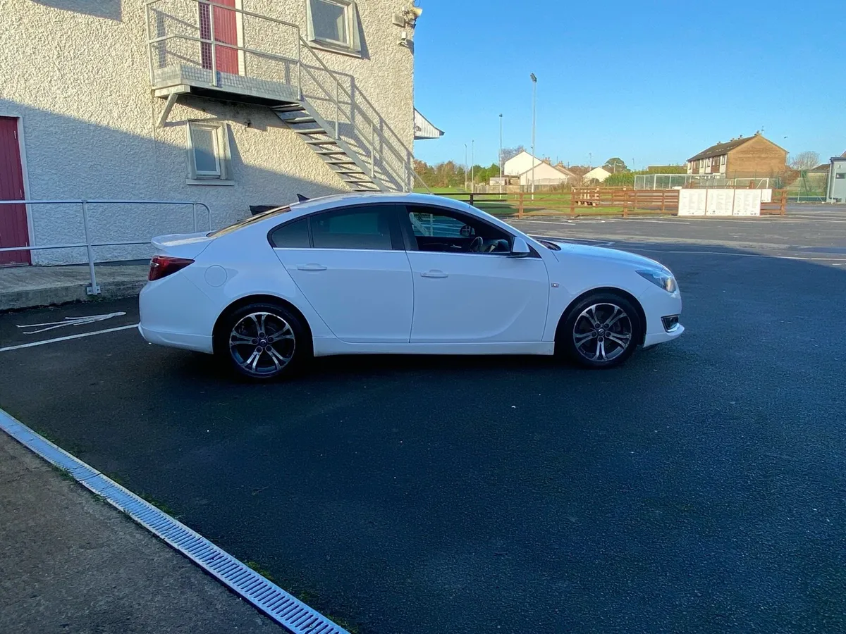 2015 Opel Insignia 2.0 Diesel Sri - Image 4