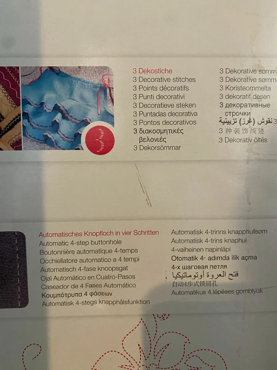 Singer sewing machine - Image 4