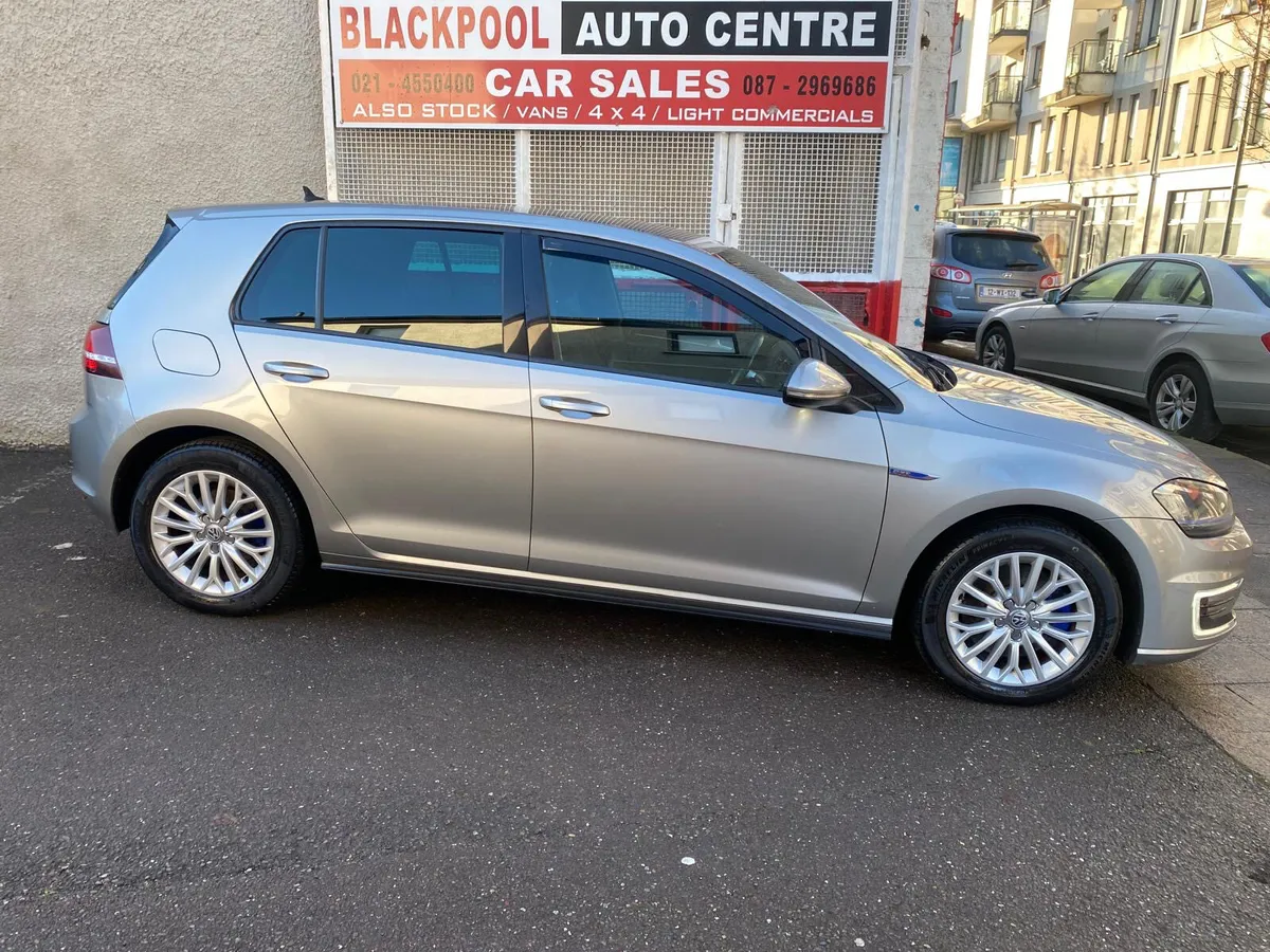 Volkswagen Golf 2016 - Image 1