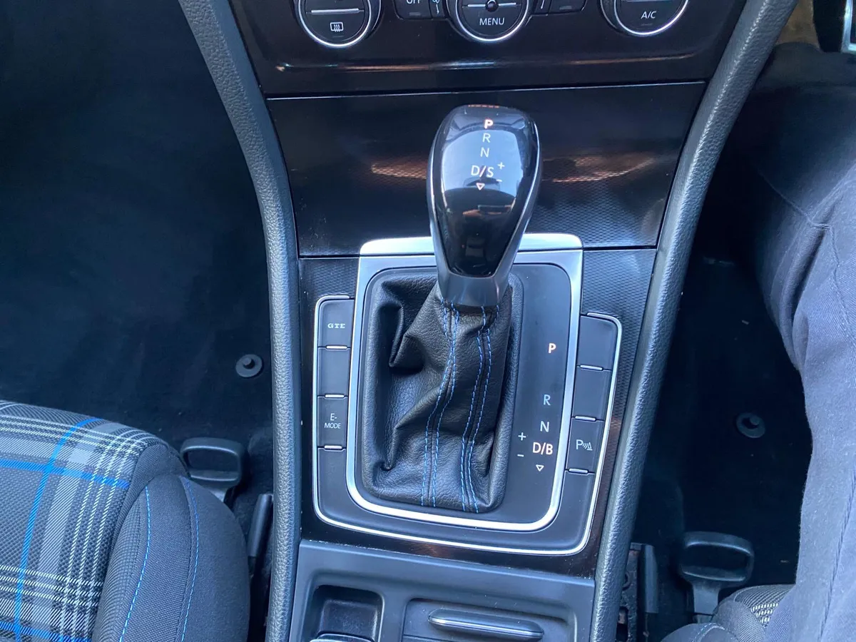 Volkswagen Golf 2016 - Image 4