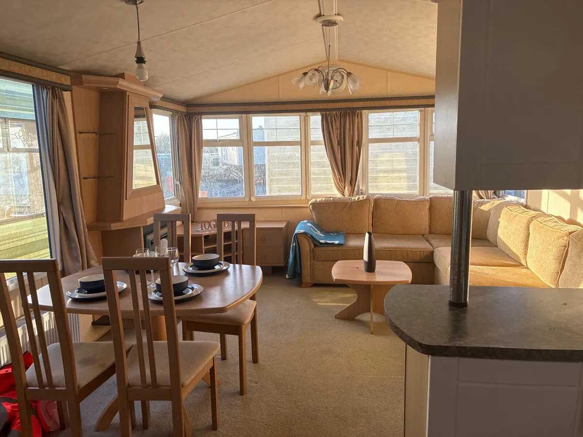 AFFORDABLE 2 BED WINTER PACK - Image 4