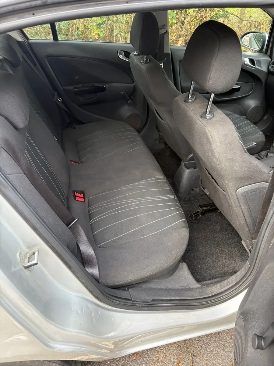 Vauxhall Corsa 2010 - Image 2
