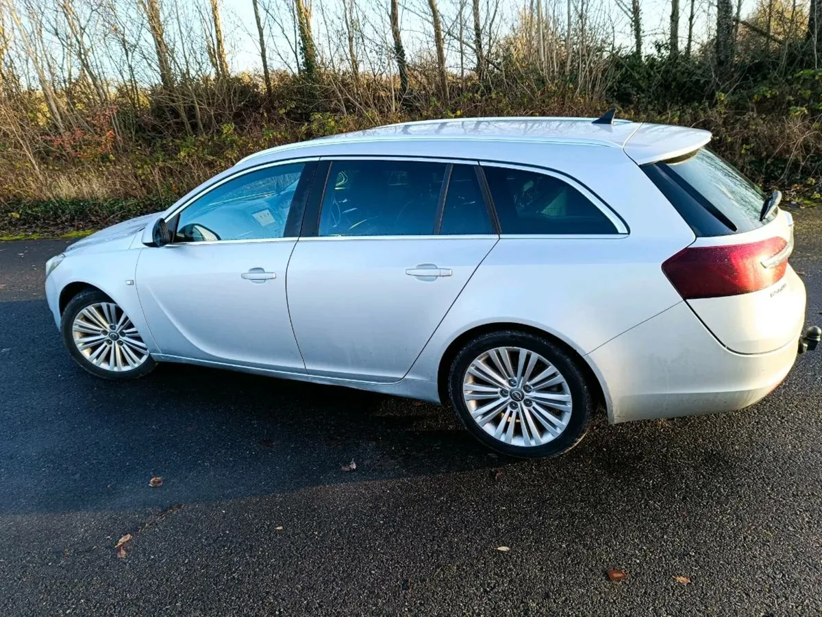 141 Insignia elite Big spec - Image 3